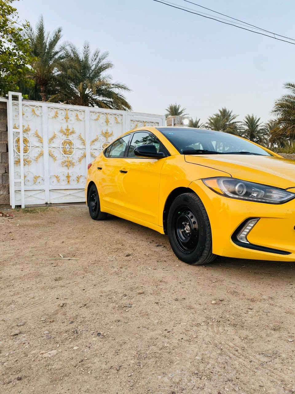 للبيع النترا موديل ١٨ امريكي حادث بنيد باقي ليبل واحد وبيها بل عراق هلالات خلفيه فقط سياره صفاح جديده نصبه فول مكينه ٢٠٠٠ حاويه جديده كير ايتي داخل اسود رادار جانبي شاشه كامره تحكمات جهتين كروز سرعه دوشمه جلد كهرباىيات فول لايت زنون منضومه غاز رقم جديد هزه جديده سنويه جديده مكاني بغداد اليوسفيه السعر ١٢٠ وبيهه مجال اتصل ودلل ***********) ***********) مراوس حسب القناعه
