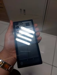 ريد ماجك 10 اس برو • ٥١٢ • اسود شفاف