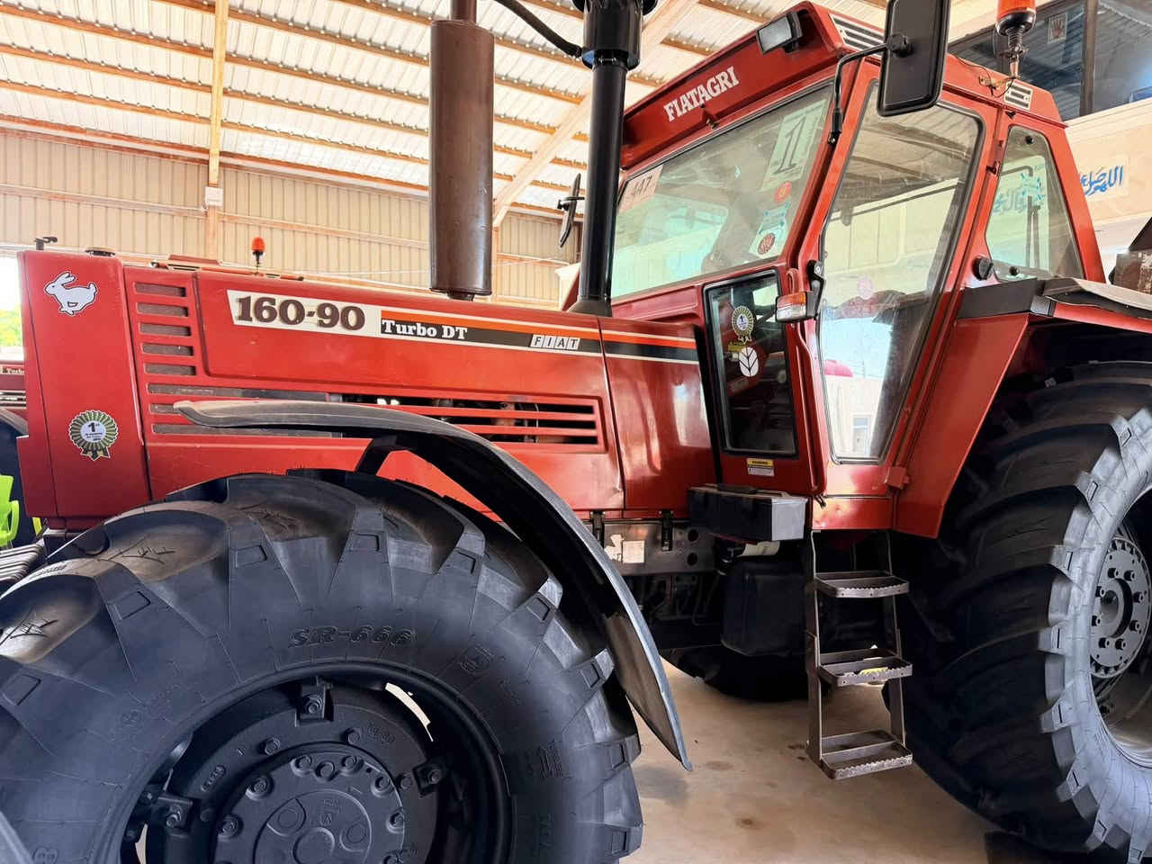 بسم الله الرحمن الرحيم
فيات 90-160 جديده جدآ موديل 1996وضع شركة غير مستخدم داخل العراق فول مواصفات 1/1 
معرض حجي حسين 
واسط الزبيدية 
***********-***********
