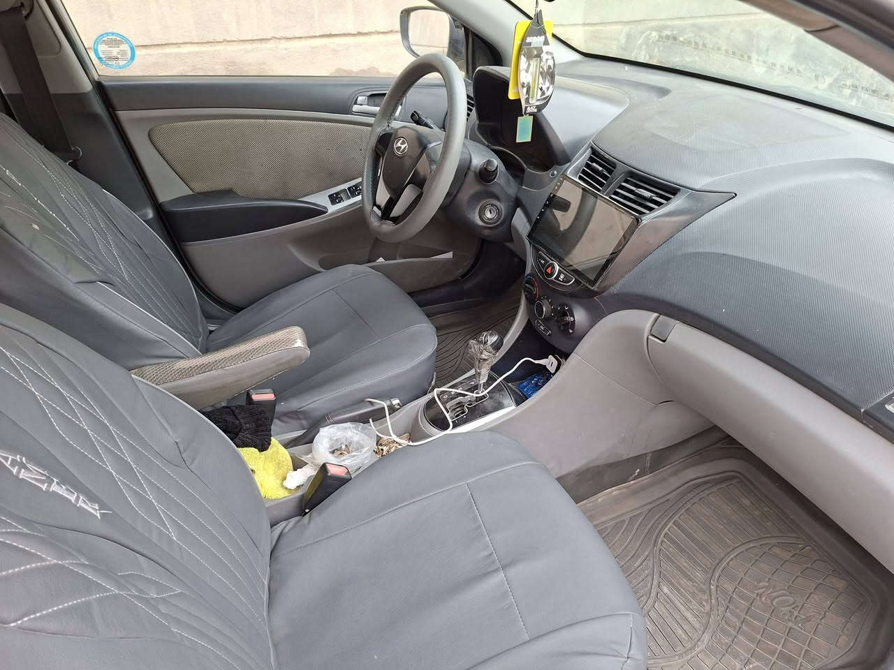 سلام عليكم كسبت خليجي 2013 رقم نكليزي قادسيه  مكينه كير خير من الله  العلوان دوانيه  سياره كفال عامه  سعر 87 وبيه مجال الستفسار تصال عل رقم ***********
