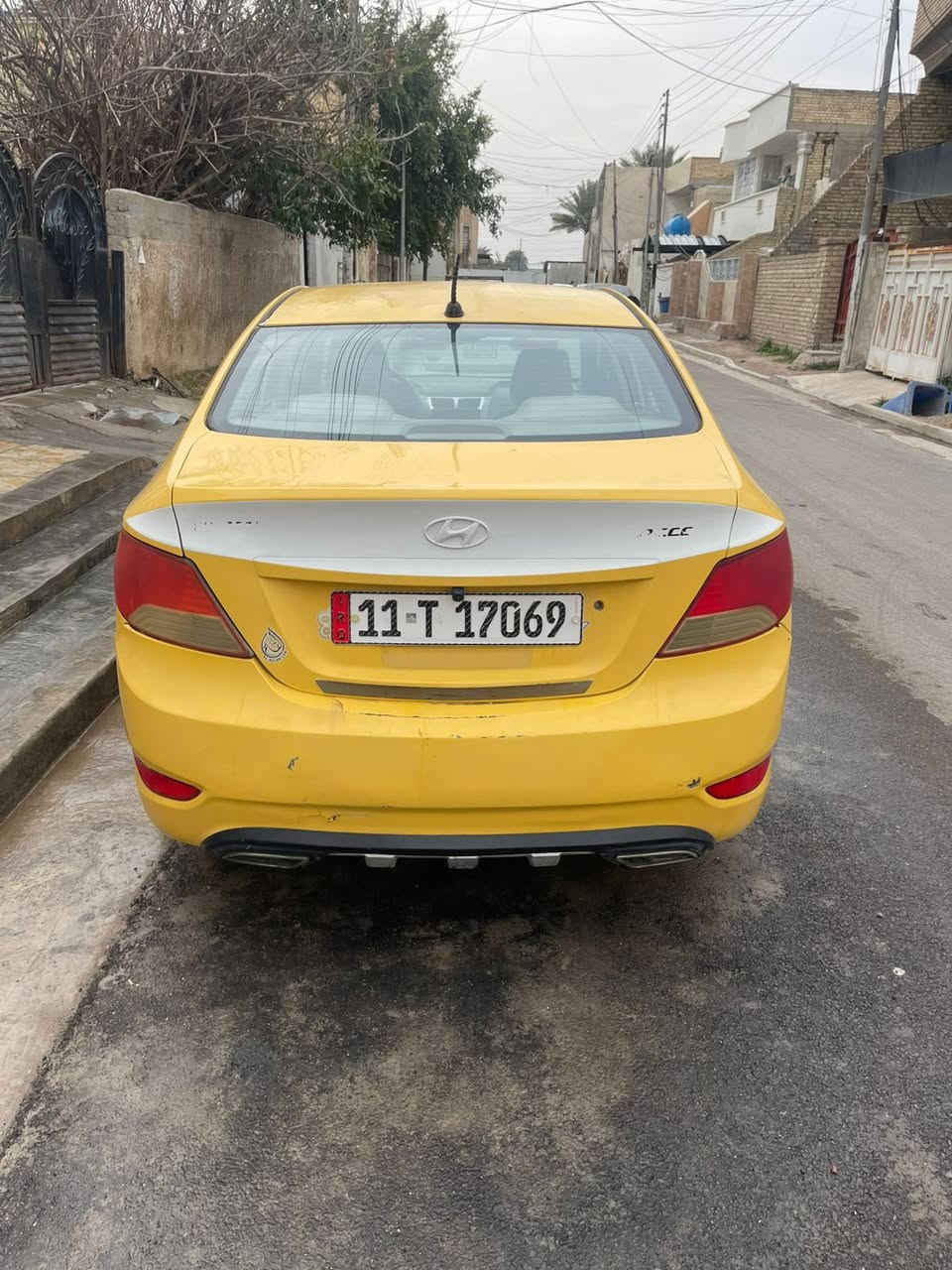 السلام عليكم
اكسنت خليجي 2011
رقم دولي تحويل ثاني يوم 
السياره كامله تخم تاير تبريد كلشي على اتم وجه 
كير ومكينه جديده دوش 1600 المرغوب
بدون دواخل لاشواصي لا لغود 

السعر 83 وبيها مجال / بيع فقط 
بغداد حي الجهاد
***********
