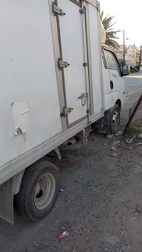 كيه براد رقم بغداد موديل ٢٠٠٨ فحل تبريد تجميد تخم تاير والسيارة جاهزه ...
