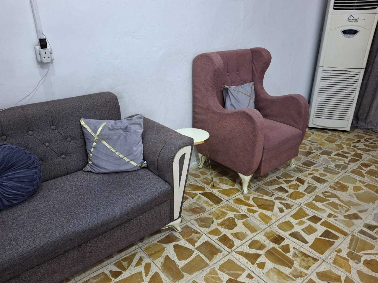 تخم قنفات للبيع ما بيه اي ضرر


**إذا كنت صاحب هذا الإعلان وتريد حذفه لأي سبب، رجاءا أرسل رسالة إلى الدعم الفني**