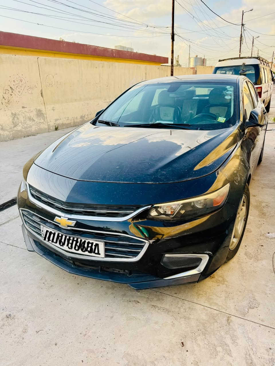 للبيع شفروليه ماليبو 2017 ls
Chevrolet Malibu 2017
> المواصفات:
- اللون: اسود ملكي
- المحرك: 1500 تيربو اقتصادي وقوي
- الكير اوتوماتيك
- ماشية [127الف]
- رقم اربيل - تحويل مباشر
- السيارة نظيفة جدا صبغ قطعه 1 جاهزة من كلشي
- تبريد ثلج، كاميرا،

السعر: [ 105 ] وبيها مجال بسيط للشراي
المكان: الموصل
> للاستفسار خاص او الاتصال: [ رقمك ]***********كورك
***********اسيا
السيارة تستاهل واحد يدور نظيف.
وممكن المراوسة معه سياره اخرا
