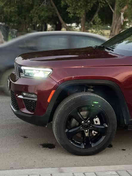 سلام وعليكم جيب موديل 2023 (5) راكب المرغوب فول ١/١ اعلى مواصفات بلاك توب تجي فتحه فور ويل داخل جلد ومخمل شاشه كبيره تدعم الكار بلي لد حاجب خليجي فول مواصفات ماشيه 18اخت الزيرو سياره جديده جدا مكينه وكير وصدر وتبريد على وضع الشركه برغي ممفتوح بيهة حادث سطحي بدون اي دواخل مكفوله ضربتهة مو قويه طخه بسيطه السعر 284💢وبيهة مجال جدا بسيط مكاني بغداد حي الاطباء رقم بغداد بسمي هزه وسنويه ورقم جديد للاستفسار ***********
