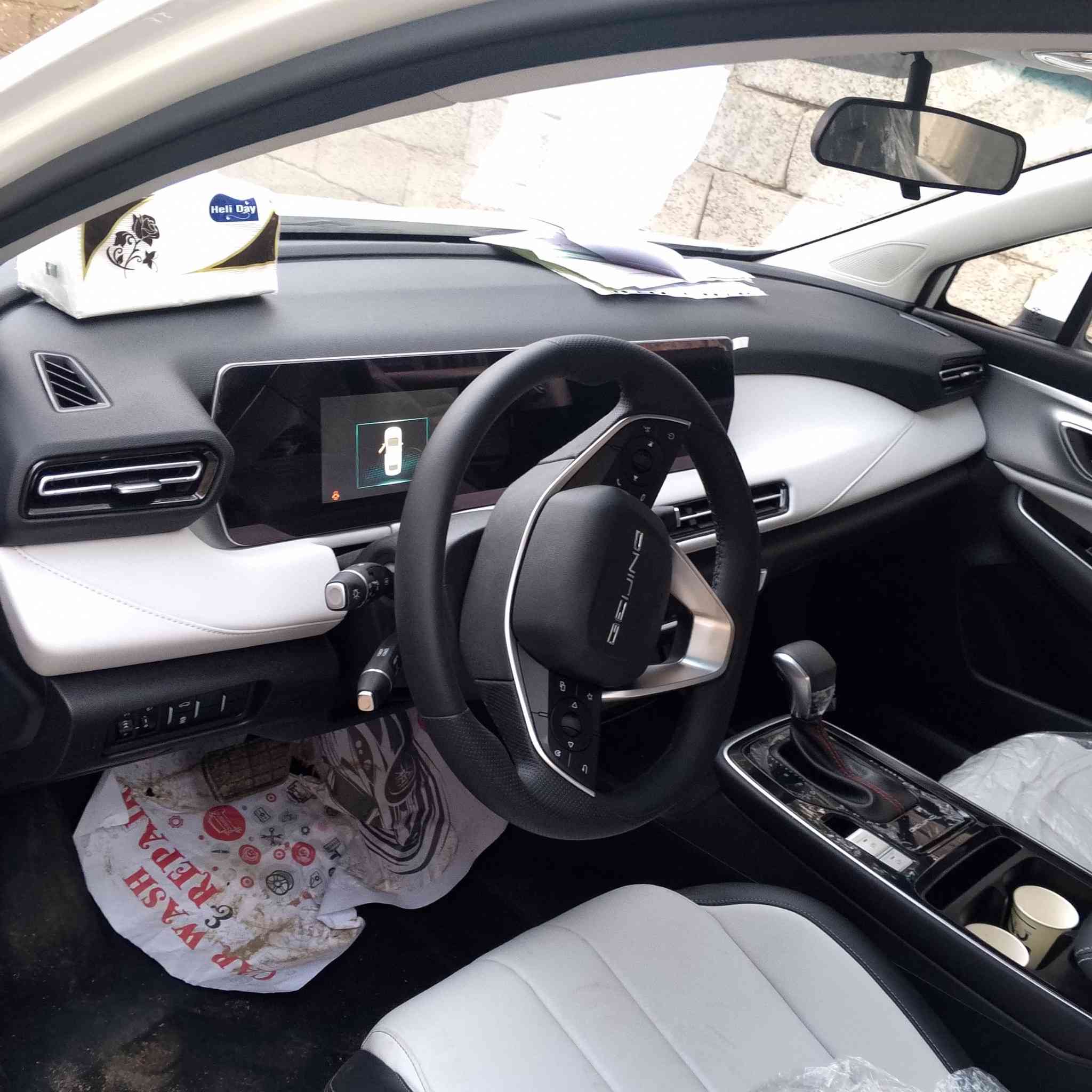 سلام عليكم سيارةبايك أو فايف 2026 زيرو بدون لوحات سيارة جديدة استلام شركة حرة السعر 130 وبيهة مجال قليل مكان ديوانية شافعية الرقم ***********
