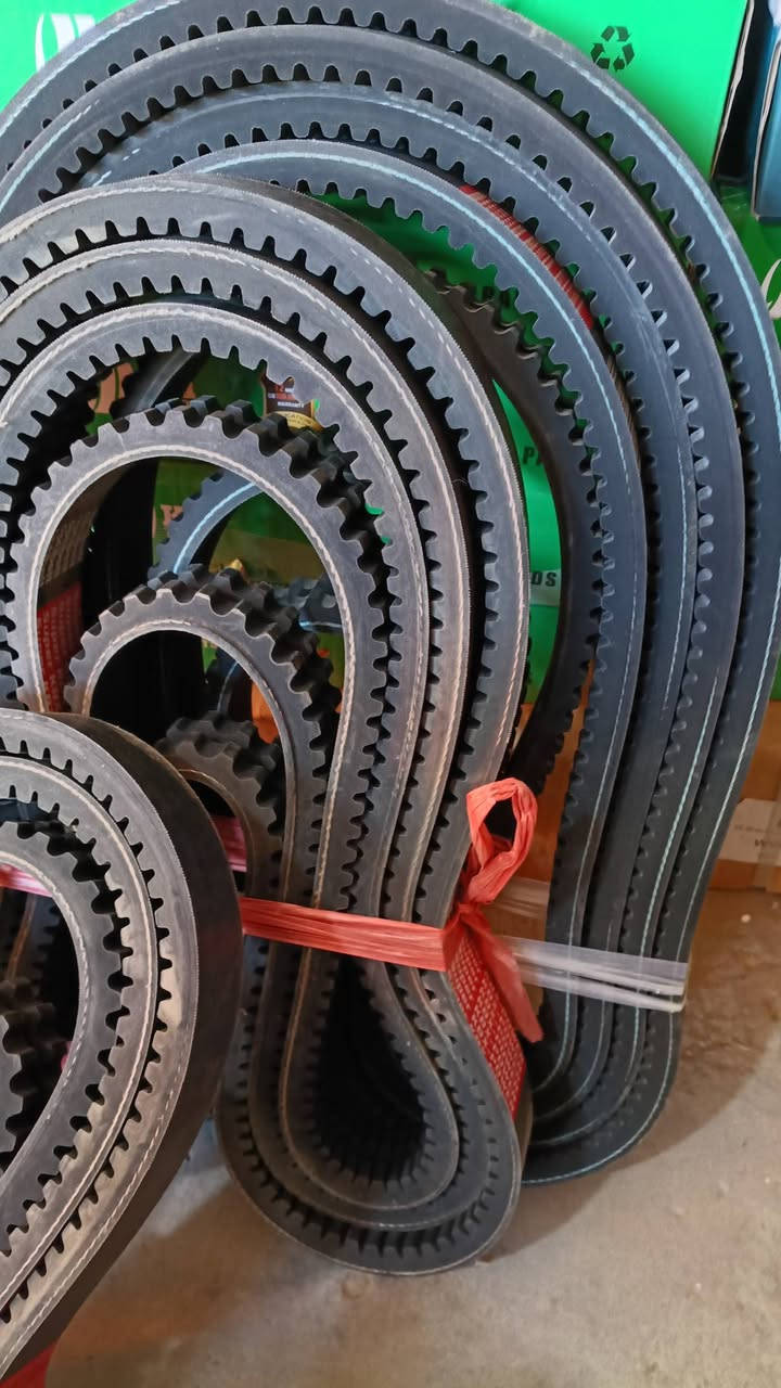 السلام عليكم ، يتوفر لدى ورشة الفنلندي الهندسية ، قطع قياس باص صيني ، هايكر كنج لونج ، يوجد توصيل لجميع محافضات العراق 
يوجد حاسبة وبرمجة ، فتح سرعة الباص الصيني بأنواعه 
يوجد صيانة على كونترول تبريد وكنترول ناقل الحركة الگير 
مرحبا" بجميع الزبائن 
***********
كرار الفنلندي
