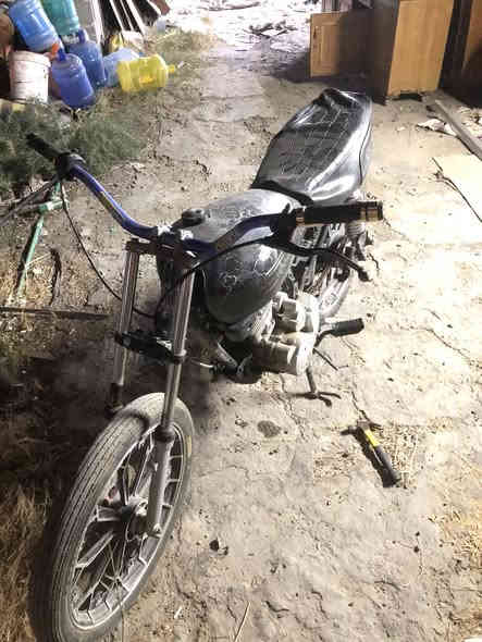 للبيع ايراني خمسه كير ٢٠٢٣ سونلك كلشي مابيها محتاج فلوس ودابيعها كوم حديد تاخذها وتروح شغاله كلشي مابيها بس متروكه سعرها ٣٠٠ قفل مكاني العامريه رقمي *********** ماعندي ماسنجر واتساب فقط
