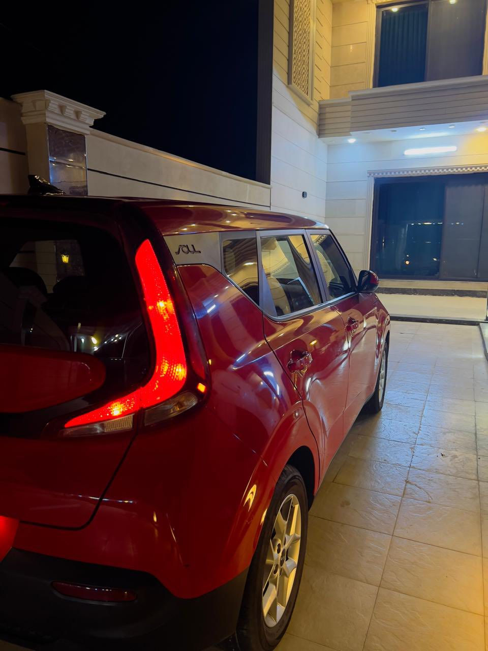 صول. مديل 22 أمريكي.  محرك 200دوش
حادث السياره جاملغ  وربع البنيد.       السعر 145 ورقه
موصفات  رادرات  
تحكم. ستيرن
شاشه صندوك 
كهربائي سياره ماشيه ٧٥. الف
مكان. سياره بغداد جزيرت بغداد السياحيه 
***********
