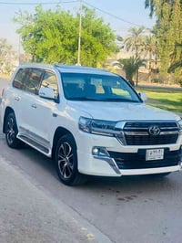 لاندكروز 2021 گراند تورنك محرك 8V ماشيه 52 مكفوله السياره وجديده فقط ر...