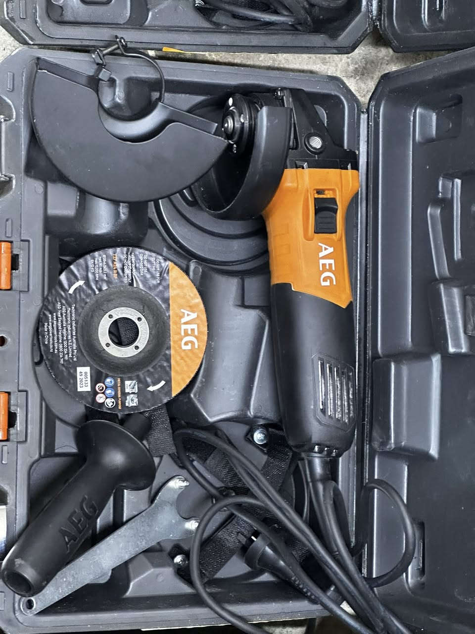 سلام و علیکم متوفر 3 کوسرە ای ئی جی 125 ملم 
⭕️ابیع فحم ⭕️
قطعە علی 25 و الی یاخذ کلهم التوصیل یصیر مجانی


**إذا كنت صاحب هذا الإعلان وتريد حذفه لأي سبب، رجاءا أرسل رسالة إلى الدعم الفني**