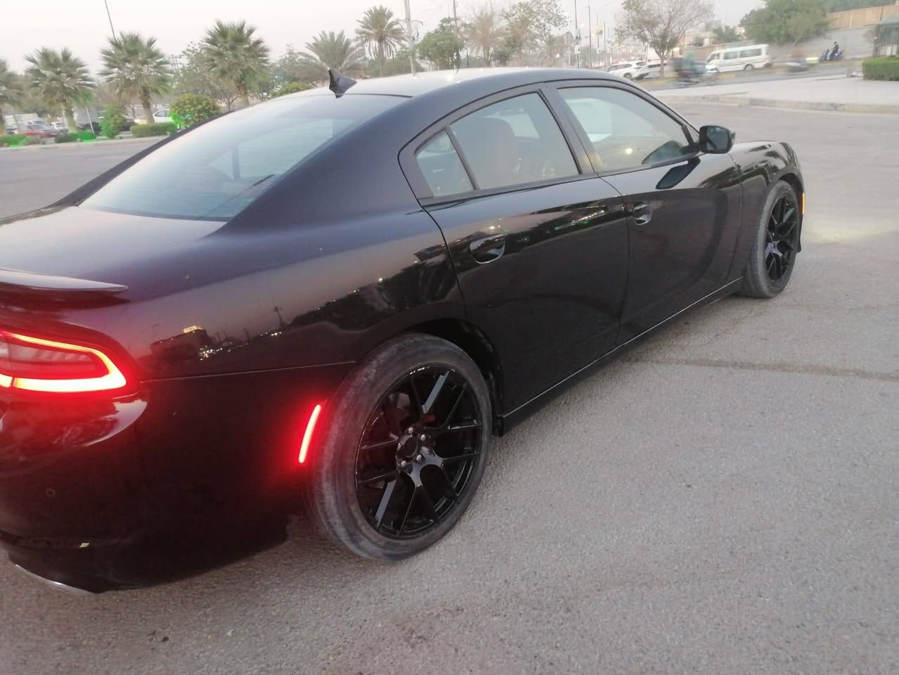 موديل 2015طابه اكلين وبيه بل عراق جاملغ امامي جهة السايق صبغ وبيه الاهلال الوره صبغ والجهة الثانيه بيه شي قليل باردات كل ضربه مابيه بيبان جاملغات بنيد صندوق برغي ماملعوب بيهن مكاني كربلاء
اي استفسار على الرقم واتساب موجود***********
