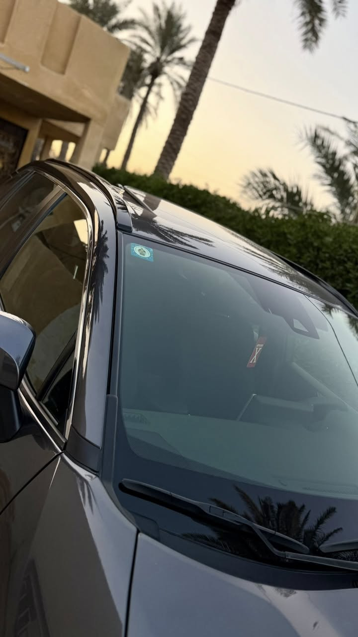 للبيع - تويوتا راف فور هايبرد se بلاك ادشن
كلين تايتل بدون حادث سياره جديده ماشيه 8 الف

🔹 الموديل:2024
🔹 التسجيل: رقم بغداد(مميز)
🔹 المواصفات:
✅ محرك 2500 هايبرد
✅ بصمة تشغيل + أبواب + صندوق
✅ شاشة حجم كبير
✅ كامره دوارة
✅ صندوق كهربائي
✅ تبريد قطعتين
✅ كشنات أسود مطرز أزرق
✅ كشن سائق كهربائي
✅ تدفئة كشنات وستيرن
✅ رادار أمامي وخلفي + بالمرايا الجانبية
✅ مانع تصادم
✅ تحديد مسار
✅ مانع تزحلق
✅ هندبريك بصمة
✅ فور ويل
✅ بك لايت + إشارة أمامية LED
✅ مانع انحدار
✅ 3 أوضاع قيادة (نورمال - ايكو - سبورت)
✅ تبريد شاشة وتبريد الكشنات 
✅ مثبت سرعة (أكروز)
✅ أوتو هولد
✅ وايل كب حجم 18
✅ تحكمات ستيرن جهتين
‏✅ ABS
✅ سياقة ذاتية

مكان السياره بغداد 

تواصل وات ساب ***********
