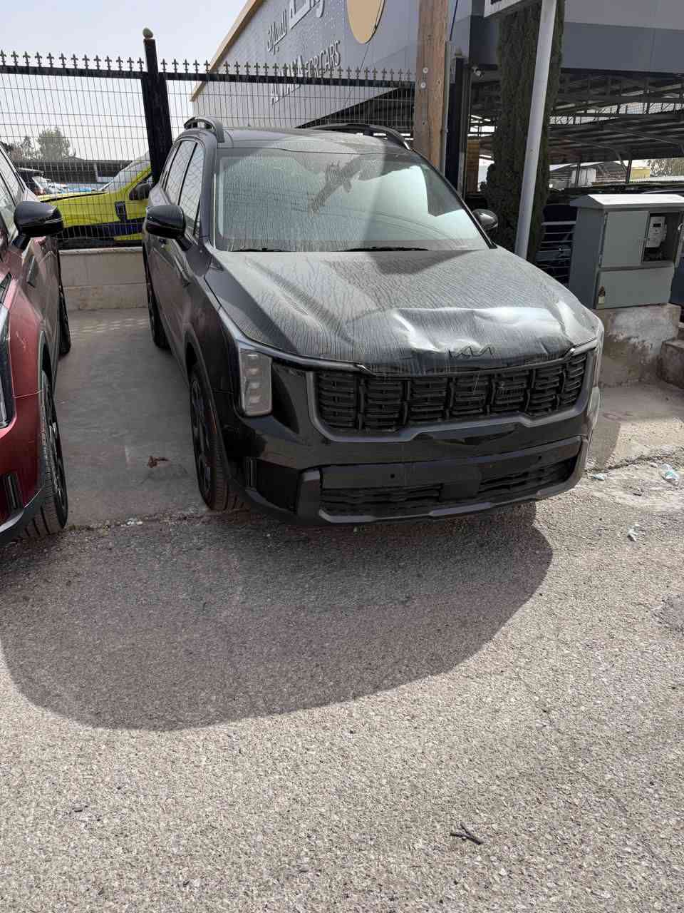 السلام عليكم 
سورنتو 2025 LineX
ماشيه17 مايل
حجم المحرك :  2.5
عدد الاسطوانات : ٤ سلندر 
اللون : أسود

الإضافات :  
بانوراما 
هاند بريك بصمة 
صندوق كهرباء 
رادار أمامي 
حساسات أمامية 
تشغيل عن بعد  
بصمة تشغيل 
كراسي كهرباء 
صندوق خلفي كهرباء ⚡️
تحديد مسرب 
تدفئة كراسي 🔥
تدفئة ستيرنك 🔥
نقطة عمياء 👨‍🦯
إضاءة LED💡
ويل كب  🛞
شاشة تحكم لمس📺
اندرويد اوتو🤖
ابل كار بلاي🍏
خرائط 🗺️🧭
دخول ذكي🚪
بدون رقم منفيس باسمي 
والعديد من الاضافات المميزة 
للاستفسار الاتصال على الرقم 
***********
***********
