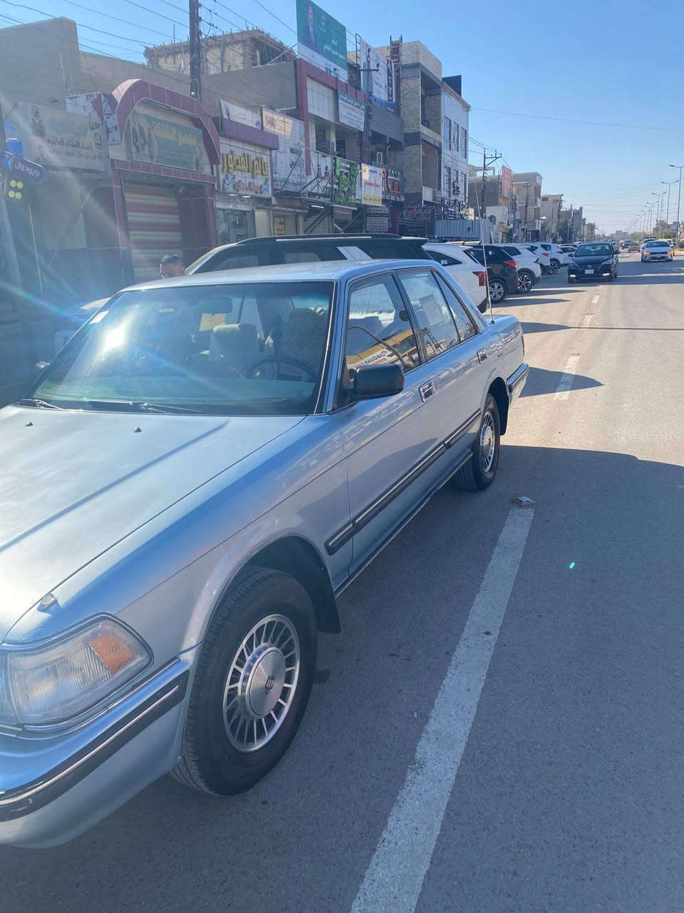 السلام عليكم 

سوبر سيدان موديل 88 

العنوان /بغداد الغزاليه

الرقم الهاتف/ ***********
