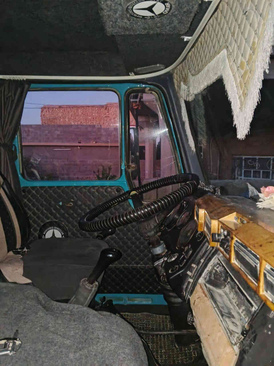 سلام عليكم البيع البي موديل 79 شاصي بلادي مكفول محرك 28محسن مكفول لاتنقيص ولاتبخير كير 25 قماره معمره جديد ع نضافه رقمه نينوى باسمي تحويل مباشر لاستفسار ع الرقم ***********///////*********** مكان الأنبار حديثه
