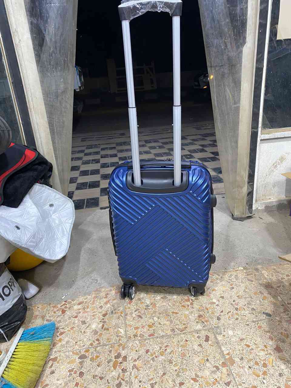جنطة سفر ام رمز
الطول55

العرض 35

السعر 20


**إذا كنت صاحب هذا الإعلان وتريد حذفه لأي سبب، رجاءا أرسل رسالة إلى الدعم الفني**