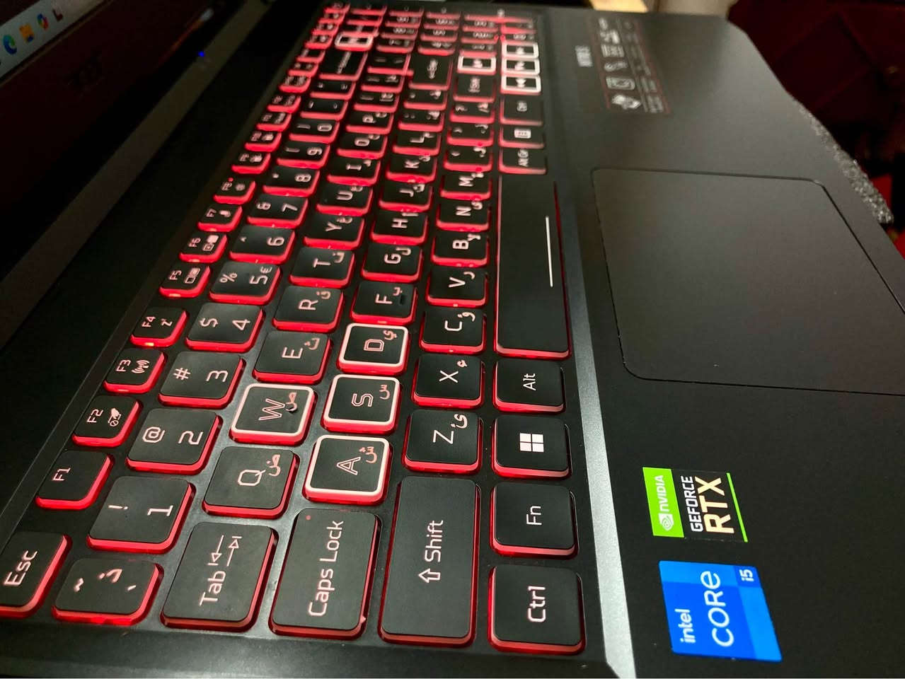 السلام عليكم شباب
لابتوب الكيمنك من Acer فئه Nitro 5 Gaming الاحترافية 

لابتوب بالكارتونه شرق اوسط وكاله نضيف جدا مستعمل قليل مضمون

ياتي بمواصفات

شاشه حجم 15.6انش بمعدل تحديث 144هرتز الوان شاشه 100%SRGB حواف نحيفه بخواص low blue 

معالج ممتاز من انتل 
Core i5-11TH GEN -H 5.1GHZ 
من الجيل الاحد عشر من انتل فئه H للاداء الثقيل

كرت الشاشه المنفصل احترافي من
Nvidia RTX 3060-6GB DLSS + ray tracing full watt

رامات سعه 16GB قابل للتطوير
هارد 512m.2 قابل للتطوير

كيوبرد معرب RGB تفاعلي 
صوت ستيريو من HI-RIZ عالي

بطاريه ساعتان عمل

اكيد اللابتوب قادر على تشغيل كافه الكيمنك او برامج الهندسه او المونتاج

السعر ٨٩٠ الف فقط 
بغداد قرب البياع و متوفر توصيل 
للتواصل*********** بغداد, العراق
