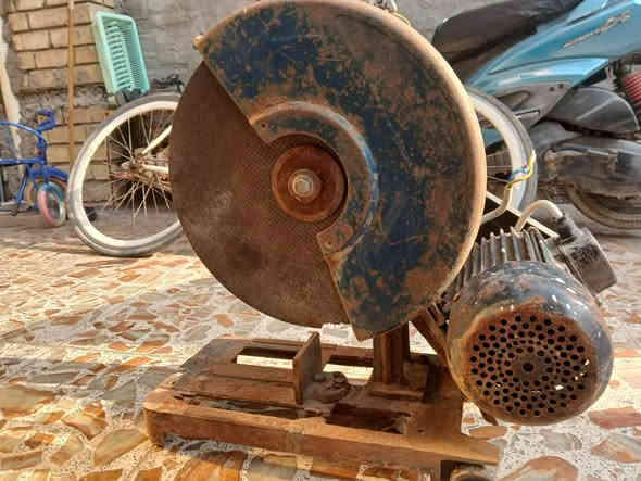 السلام عليكم كتر صناعي ٣ فيز ابيعة بسعر الماطور ١٥٠ مكان بغداد الشعب ***********
