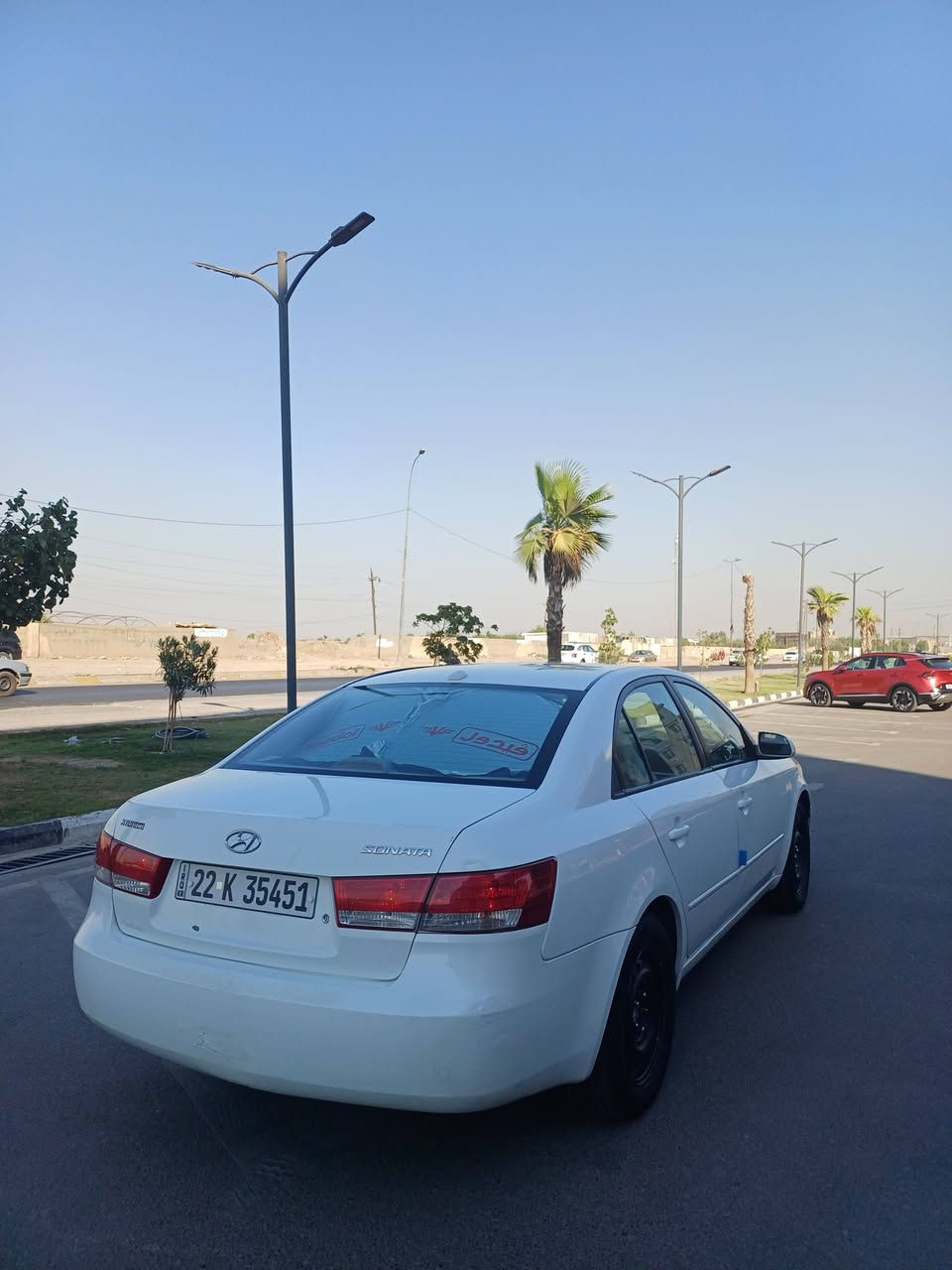سلام عليكم ورحمة الله وبركاته 
حبايبي الغوالي عندي سوناتا موديل 
2008 محرك 2400 دوش 
رقم اربيل جديد هزه جديده 
سنويه جديده شرط تحويل 
داخل عسلي سياره وارد امريكا 
بيه قطعه وحده مبدله بلاديه 
وبيه جوة تريشه مال باب راكب 
صبغ بدون داخل وبيه طخه بصيطه
ماملعوب بيه سياره محرك كير تبريد 
شرط سياره مابيه اي نقص وسوناتا 
نضيف قليل سياره كلش حلوه 
للبيع او مراوس حسب القناعه 
سعر 113 ورقه وبيه مجال للطيبين 
الاستفسار اكثر الخاص مفتوح او 
هاذا رقمي ***********
