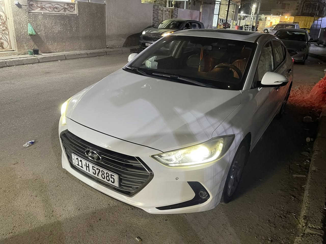 هيونداي النترا 2017 خليجي 
ماشيه 100  السياره  
السياره وارد ايراني اعلى فئه بالالنترا (Vip ) 
مكفوله كفالة عامه   
مكان السياره بغداد📍
السعر : 158 $
للاستفسار : ***********
