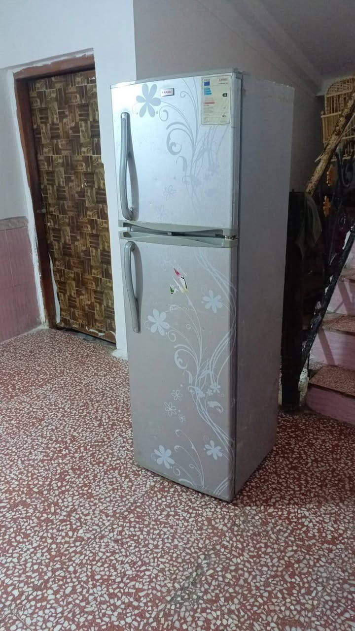 البيع نضيفات يمكن عوزهن غاز ناصريه مركز شوفت عينك سعر ثنينهن 150تطلع الواحده عليك 75 شراي راسني على خاص


**إذا كنت صاحب هذا الإعلان وتريد حذفه لأي سبب، رجاءا أرسل رسالة إلى الدعم الفني**