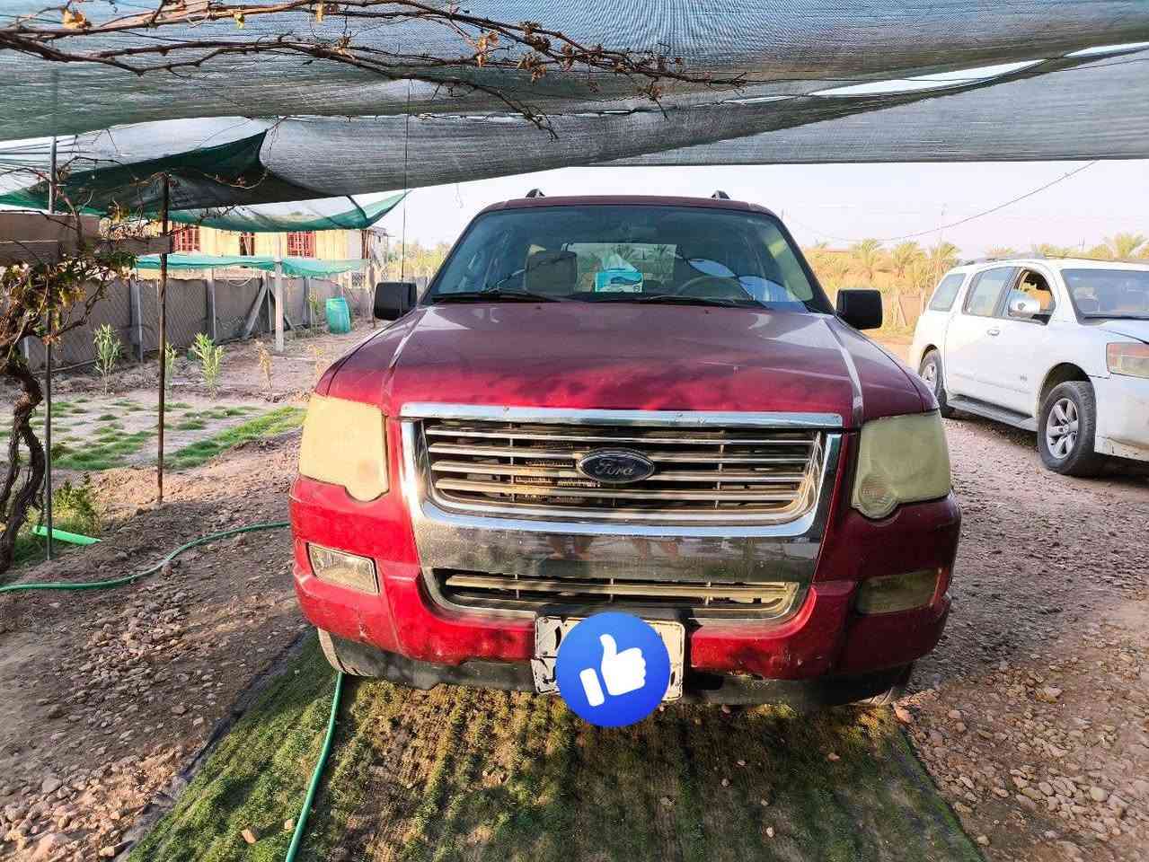 السلام عليكم اخواني الاعزاء  فورد اكسبلورر 2008 امريكي كلين بدون حادث  كير ومكينه جدد.  تخم تاير جديد السياره مثل ما موضح بالصور بيهه طخات .
السعر 80 بيه مجال للشراي  الي يريده ينورني بالخاص واني خادم  مكاني بابل حله  ***********
