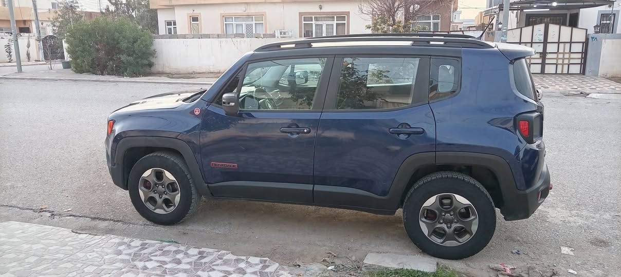 للبيع او مراوس جيب ركند موديل 2017 لون حبري وارد الحادث جاملغ ايمن وجزء بنيد السعر 110$ للاتصال ***********   بي وات ساب مكان السيارة اربيل
