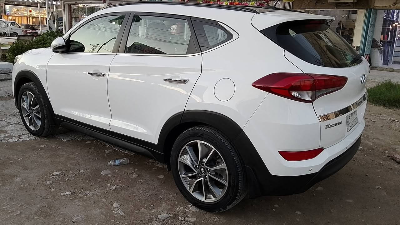 السلام عليكم ورحمة الله وبركاته
للبيع توكسان خليجي موديل ٢٠١٨( شركة الكاصد) مواصفاتها معروفة فول ١/١ سيارة نظيفة جدآ بدون صبغ أو تبديل أو بارد رقم بغداد بإسمي العنوان بغداد/ زيونة/ شارع الربيعي أو حي أور ***********  السعر ١٩٠ بيها مجال بسيط .
