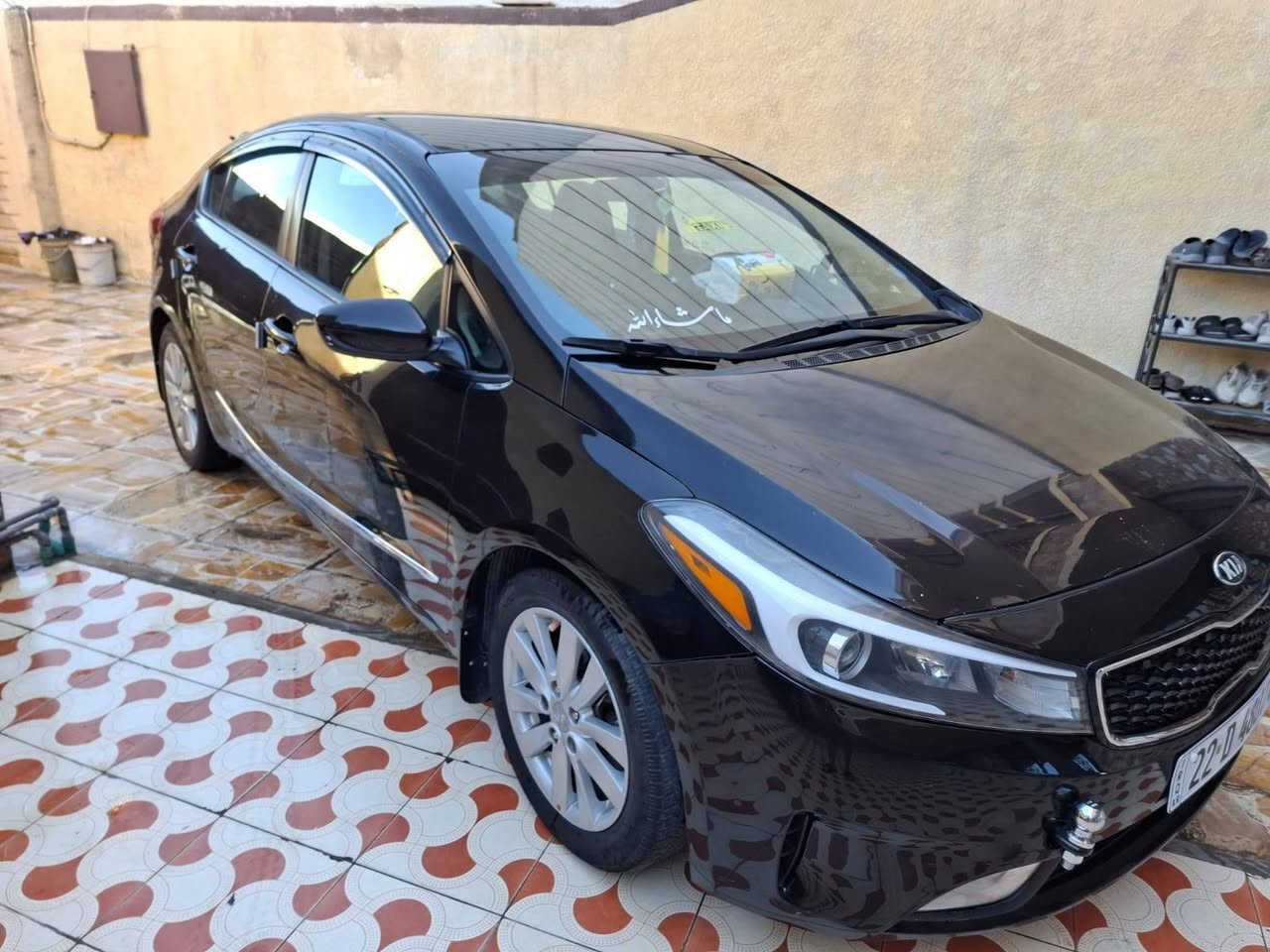 سلام عليكم عندي فورتي للبيع موديل 2017 رقم اربيل جديد محرك 2000 السياره ليبل واحد بيهه صبغ جاملغ وبنيد بدون دواخل ماشيه 88 حقيقي تخم تاير جديد صدر جديد جاهزه مابيه اي نقص السعر 114 وبيهه مجال قليل مكان السياره بغداد العامريه ***********
