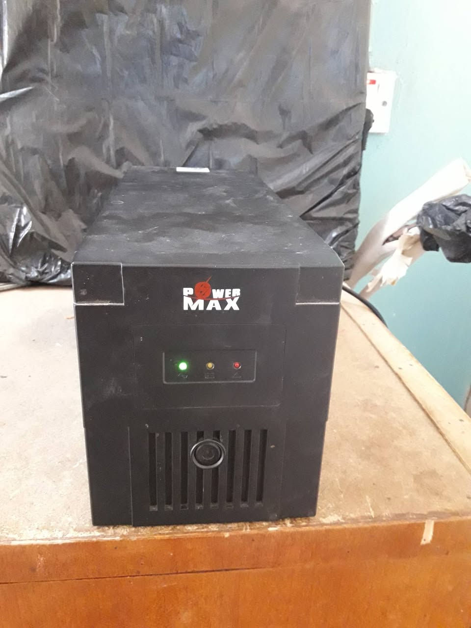 يوبي اس 1500 واط بطاريتين نضيف
للبيع سعرة 50 الف


**إذا كنت صاحب هذا الإعلان وتريد حذفه لأي سبب، رجاءا أرسل رسالة إلى الدعم الفني**