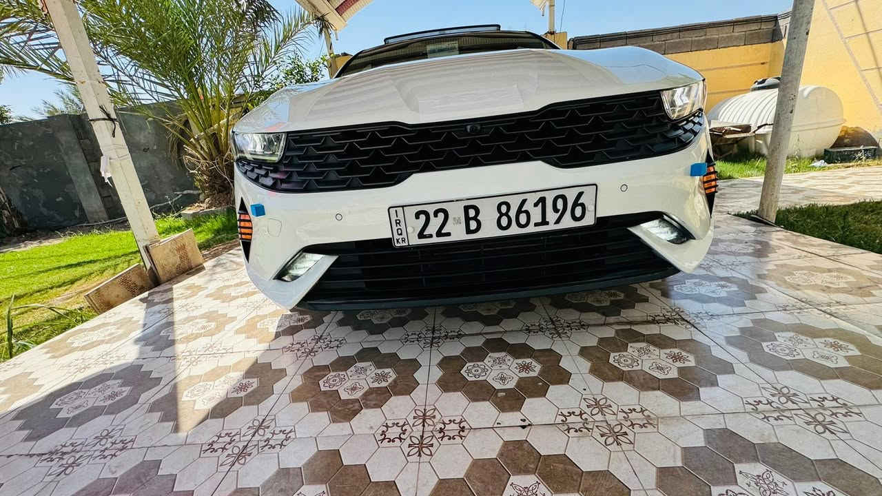 سلام عليكم للبيع كيا فايف موديل ٢٣خليجي كفاله
سيارة جديدة 
فول موصفات 
رقم شمالي
بسمي
سيارة فول 
فول موصفات 
ترهم مراوس
***********
