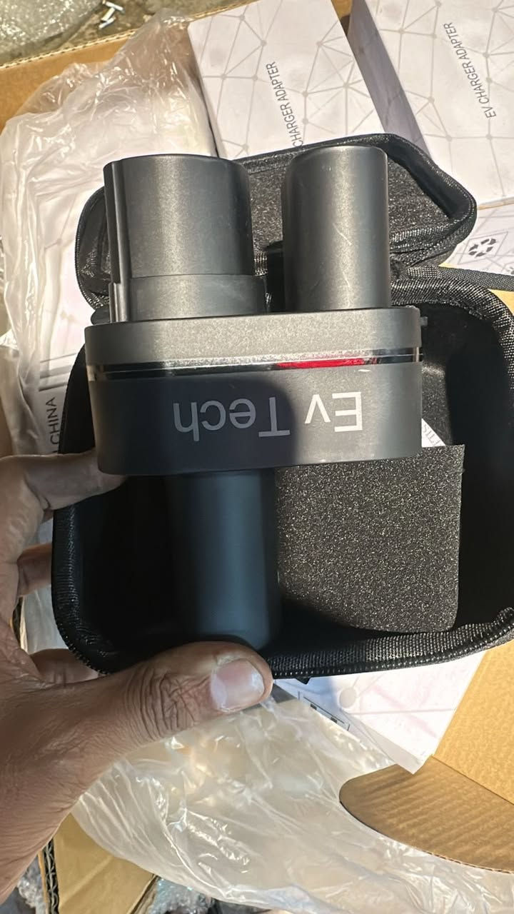 السلام عليكم
تسلا الليث EV-Tech
متوفر لدينا كل ما يخص تسلا اكسسوارات قطع غيار 
بغداد الدوره الاثوريين 
***********
***********
***********
