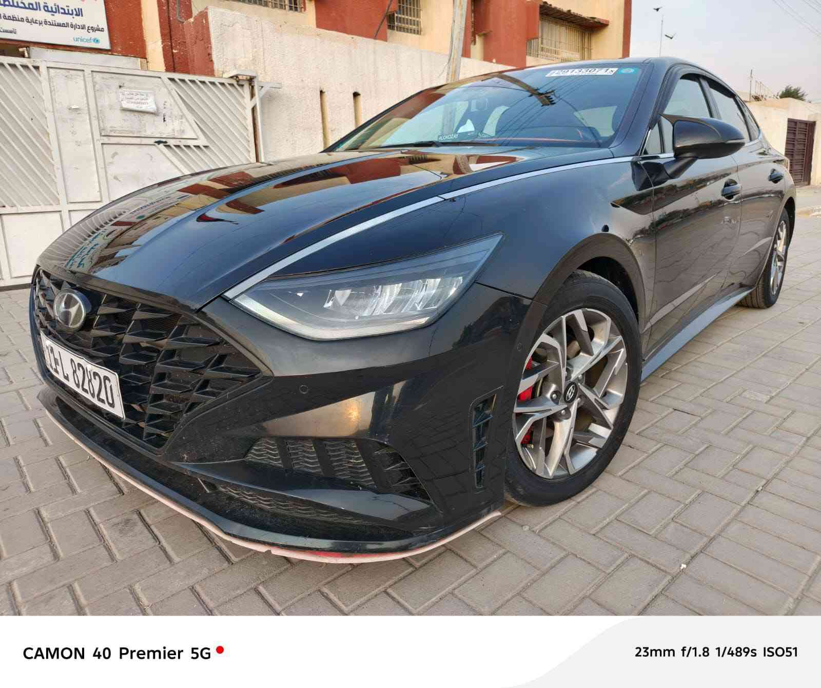 للبيع
هونداي سوناتا سبورت 
موديل 2021 رقم بغداد مميز 
مواصفاتها محرك 2500 GDI تنفس طبيعي 
كير دكم AT
قيادة ذاتية 
تشغيل عن بعد 
صندوق ذكي 
كشن السايق كهرباء 
كامرة دوارة 360 
ويل كب حجم 17
مانع انزلاق
تحكم ستيرن جهتين 
سمارت مود 4 وضعيات قيادة 
بصمة
رادار اربع جهات 
تحديد مسار 
توقف ذاتي 
كشنتات تدفئة 
شاشة 
تبريد بيانو 
لايت زنون عالي ناصي بلادي 
شباك خلية سبورت 
سايد بريك كهرباء 
ترحيب عن الاقتراب من الابواب 
بجم كبس حادثها جاملغ وباب الجاملغ مبدل والباب مصلح ومصبوغ نفسة 
وتبديل دعامية امامية 
السيارة ماشية 48 الف كيلو متر وليس ميل السعر 166 للستفسار رقم راعيها ممتواجد ع نت مكلف بلنشر 
***********
