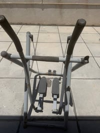 جهاز رياضي للبيع شغال  السعر ٣٠ الف مكان الغزالية  ٠٧٧٣٣٤٢٧٢١٧