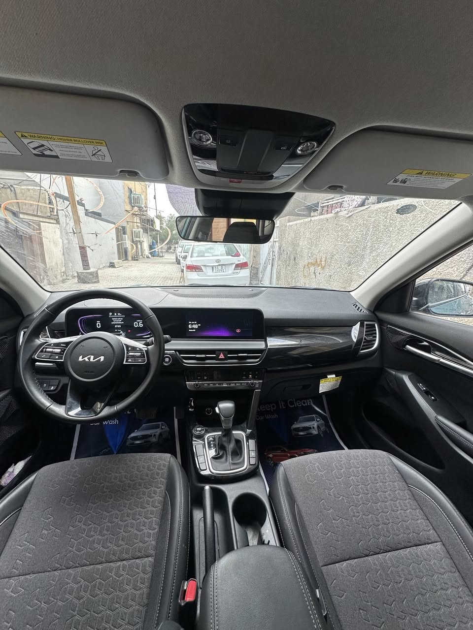 كيا سيليتوز موديل 2025 تو كلر لون مميز 
عداد المسافه 8000 بعدهه بوضع الشركه 
وارد امريكي حادثها بنيد مبدل فقط 
ايرباك ستيرن راجع سستم
محرك 2000 المرغوب 
المواصفات
بصمه تشغيل وبصمه ابواب 
فور ويل 
قياده ذاتيه
تحديد مسار 
تحكم ستيرن 
مثبت سرعه
رادار امامي
تنبيه خروج عن الطريق
تحكم قياده ثلاث وضعيات
يكو + سمارت + سبورت
مانع تزحلق
مانع منحدرات
دشبول دجتال متصل مع الشاشه
ابل كار بلي + اندرويد
نظام ملاحه
بلوتوث
مدخل شحن امامي خلفي
ويل كب 
تبريد تدفئه قطعتين
السعر 167
بعدهه منفيس سياره مدفوع الكمرك وكامل بس رقم بعدلهه تترقم وين مجان مكان سياره بغداد معلومات اكثر الاتصال على الرقم ***********

