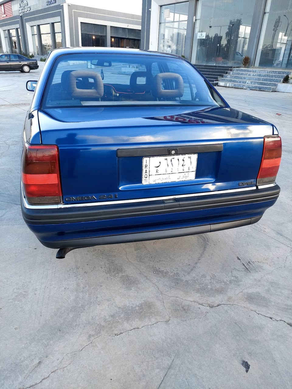 السلام عليكم
اوميكا صندوق لون نيلي موديل ٩٢ رقم الماني سنويه عظم كابون بنزين بيها تحويل من الشرعي صبغ عام جماليه بدون دعم او ضرر شرط كير عادي والباقي من الدعاميه للدعاميه شرط سيارة جديدة سعر ٤٢ $ موبايل ***********
