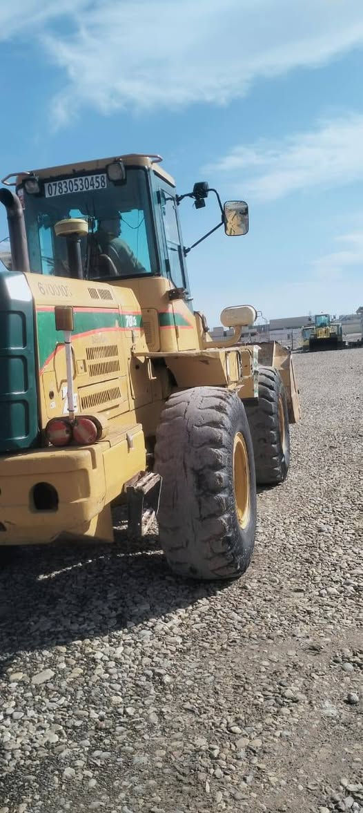 سلام عليكم
للبيع شفل امريكي موديل 2001 رقم ميسان تحويل مباشر سنويه مجدده كير ما مفتوح مضخه ما مفتوحه جاهزه للشغل المكان واسط للاستفسار الاتصال على الرقم التالي ***********
