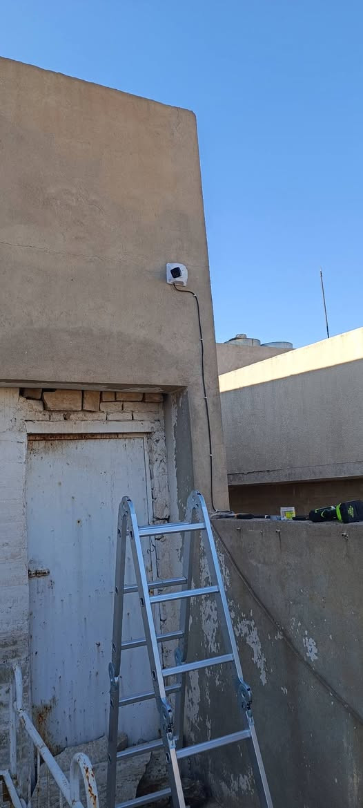 السلام عليكم 
يتوفر نصب وصيانة كاميرات المراقبة والانظمة الصوتية ومنظومات الحرائق 
للاستفسار الاتصال على الرقم ***********
 او مراسلة الصفحة 
شعارنا الاتقان والنصيحة
