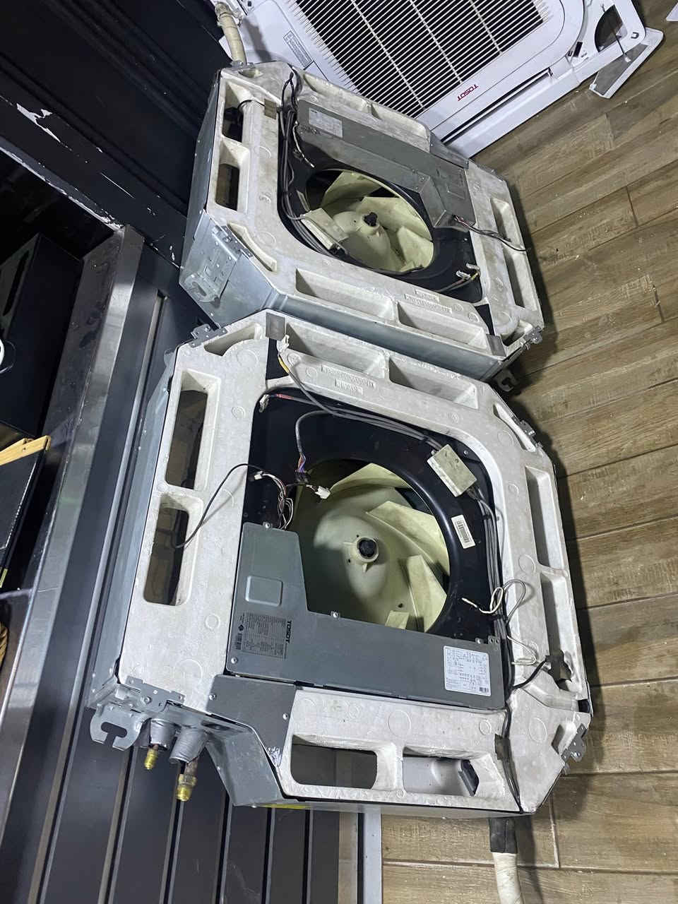 لحمد الي رزقني بنعمته
تم فتح سبالت نوع توسوت كاسيت مع تنظيف 
في مجمع بوابه العراق

مستعدون تصليح وتنصيب انواع السبالت والمكيفات 

انت بس اتصل وحنه نجيك الباب بيتك 
***********
