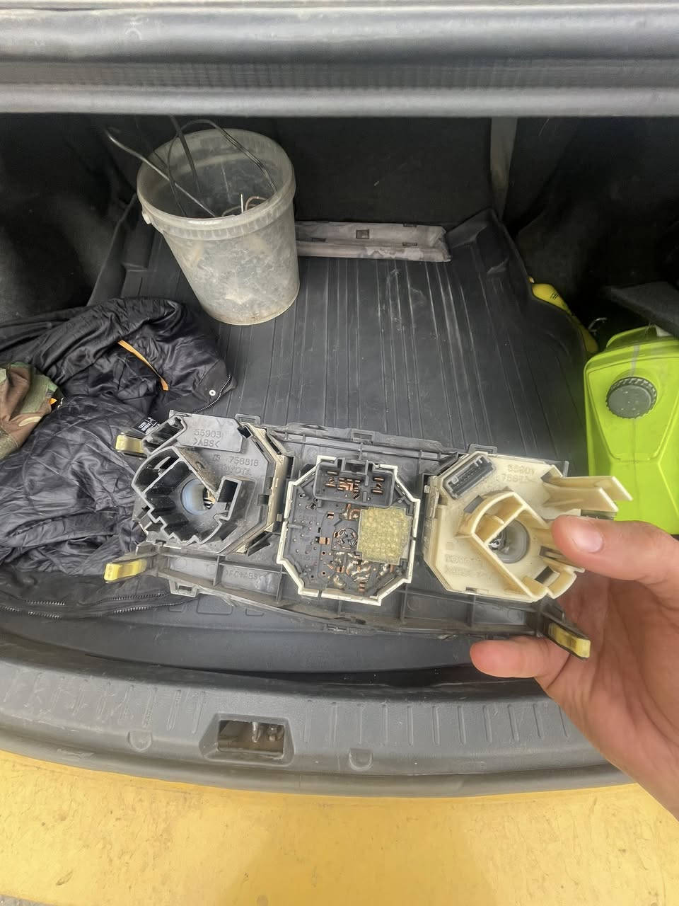 جديده لوك اخذتها وطلعت ماتي مابيها شي 
مال تفصيخ ٤٠ الف مكاني شعب ***********
