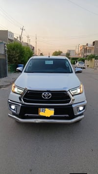 هايلكس • ٢٠٢١ • ماشيه ٨٠٠٠٠