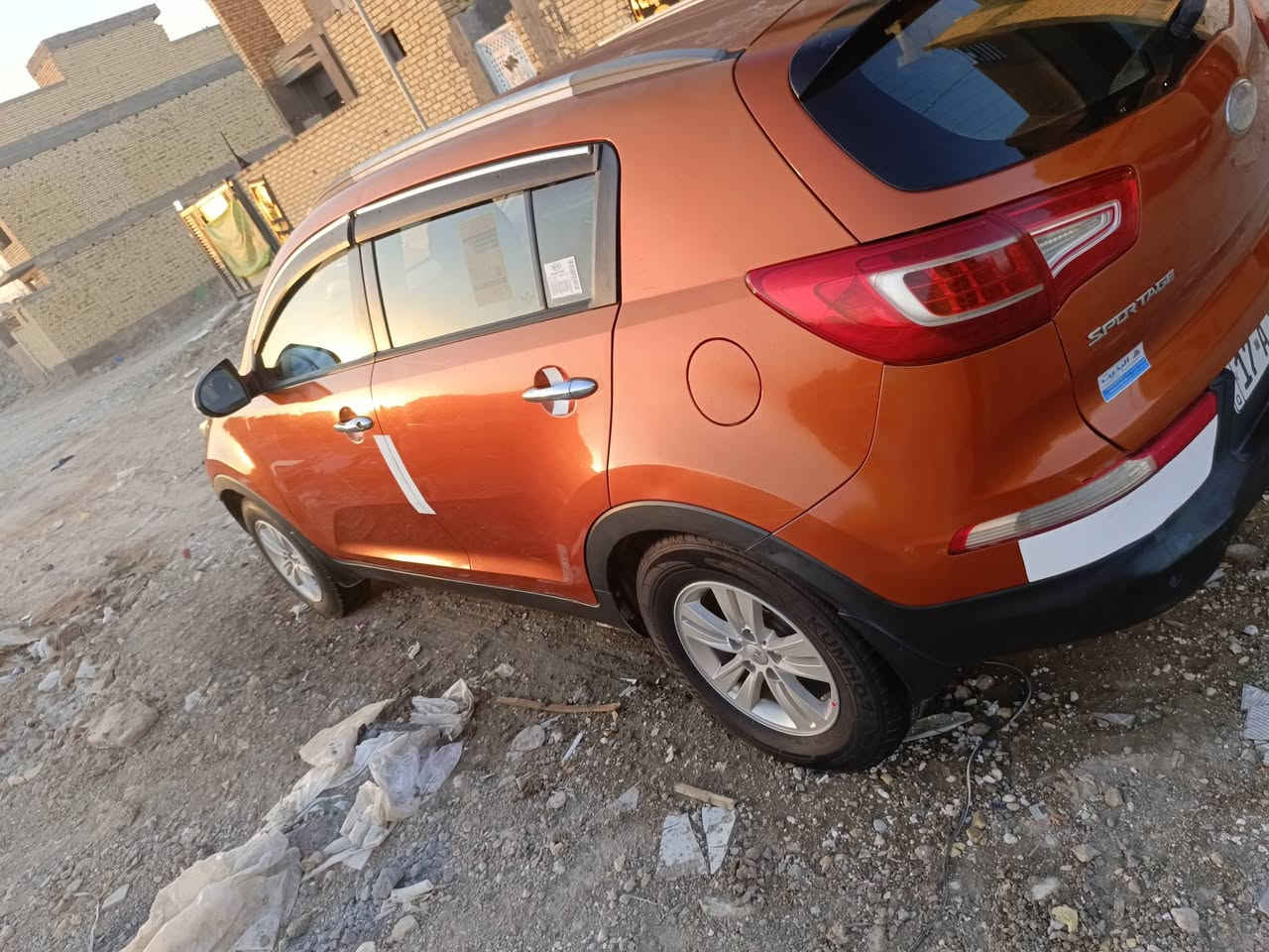 سلام عليكم سبورتج موديل 2014 خليجي رقم نكليزي بسمي مداور ثاني يوم مكينه كير حداديه تبريد كهربأيات جاهزه مكفوله بيه طرف البنيد دحجه وبلاقي مكفول سعر 128 وبيه مجال للشراي مكان ناصريه مركز شراي يتصل  ‏‪***********‬‏
