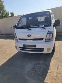 كيا دبل قماره مسكر 3000  رقم بابل مكان بغداد المحموديه  رقم 0781412825...