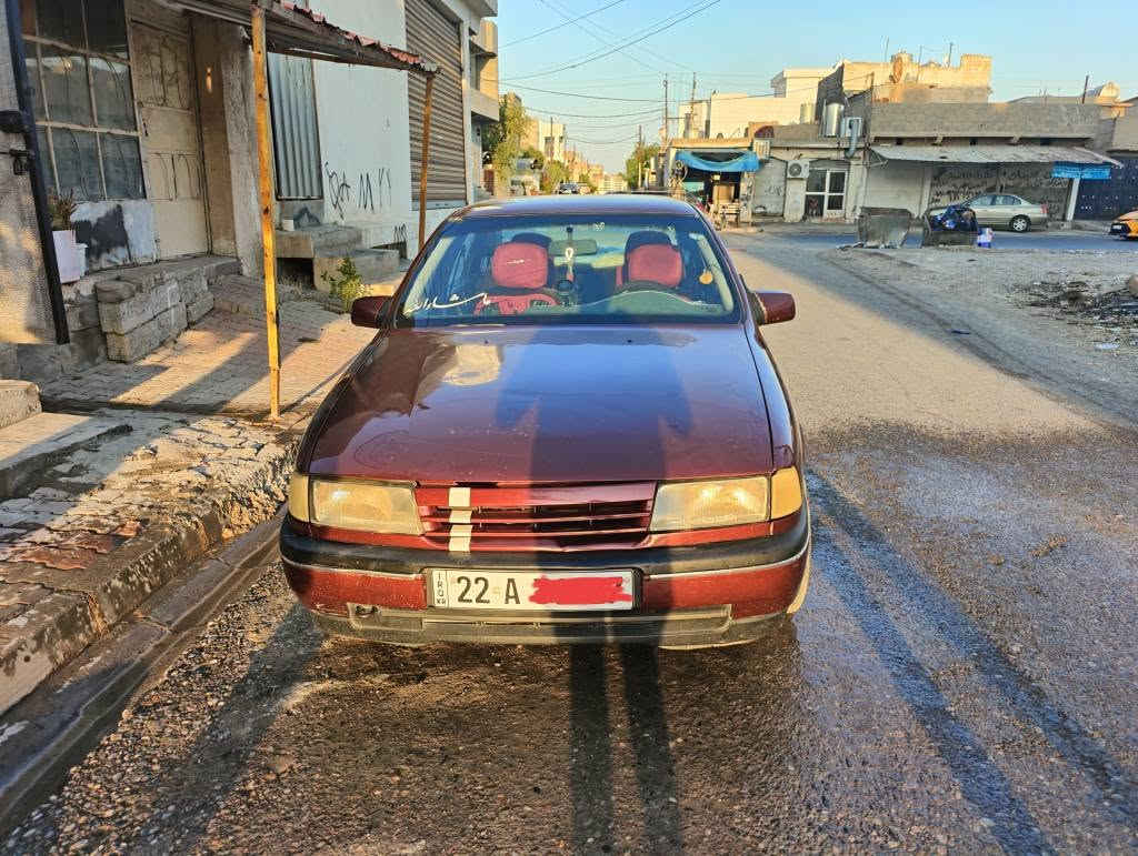 فكترا موديل 1991 محرك 16قايش عريض بي خيط تبخير دفتر بانزين بدون ضربة صبغ عام جمالية فقط تبديل بدنة.مكان السيارة كركوك . سعر 38 وبي مجال بسيط.للستفسار *********** كركوك, العراق
