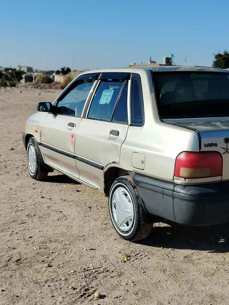 سلام عليكم سياره سايبه لبيع موديل 12رقم قادسيه مداور ثاني يوم شرط كفاله عامه فقط جاملغ مبدل المحرك ضعيفه كفاله بنشر فقط***********
