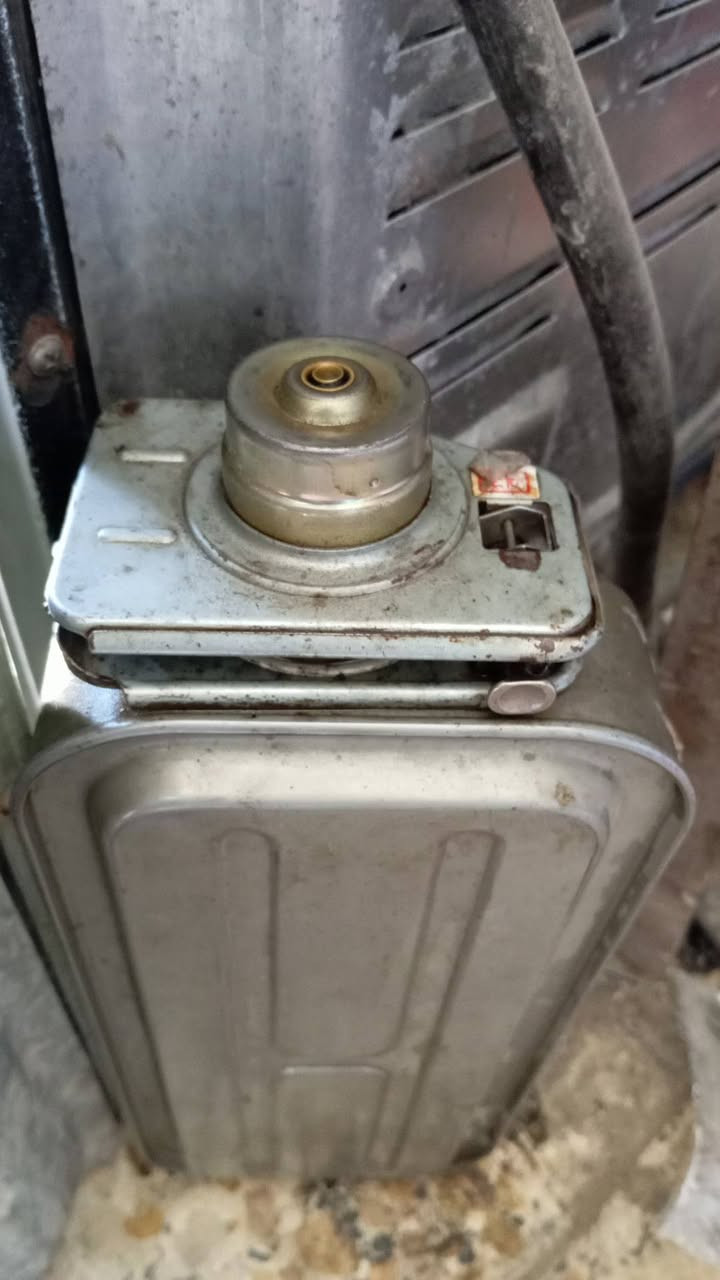 السلام عليكم تصليح جميع الصوبات النفطيه ولغازيه والكهربائية العنوان ابو دشير شارع صيرفه محل محمد الاسدي  ولي ماعنده مجاني ***********
