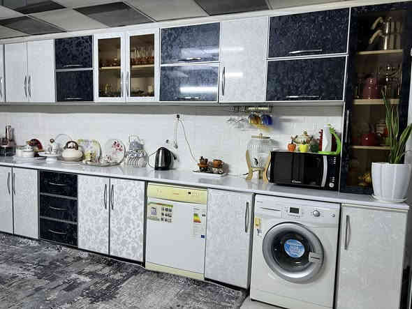 للبيع
كاونتر  نظيف و جديد ومرمر صناعي طول ١٠ امتار
السعر  ٦٠٠ الف و بيها مجال
للاستفسار 
***********
