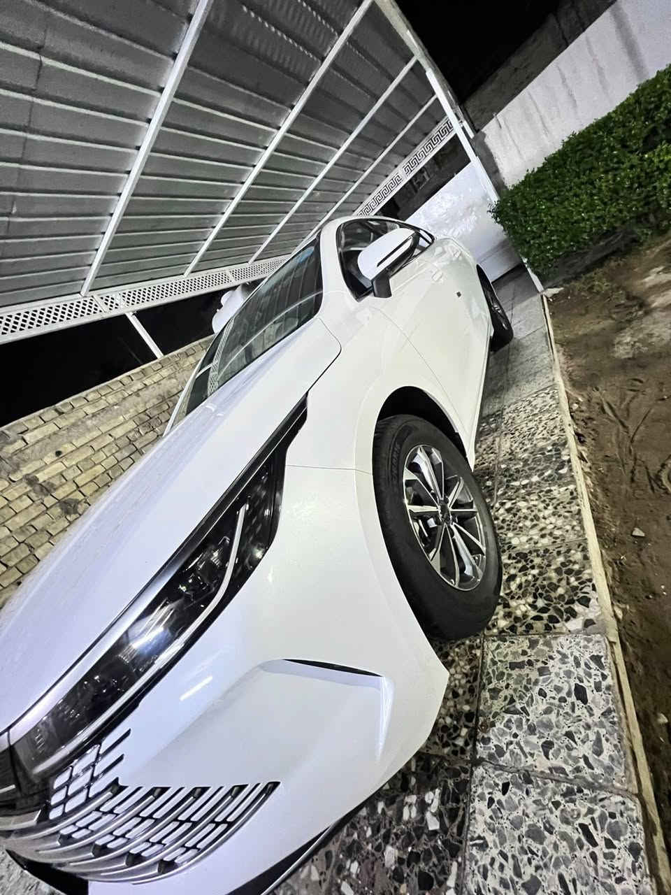 دسترول ٢٠٢٥ ماشيه ١٤ الف. هايبرد بانزين
مكفوله بارد صبغ
داخل ابيض كشنات جلد
١٩٨٠٠ مجال بصيط
***********
 بغداد بلديات
