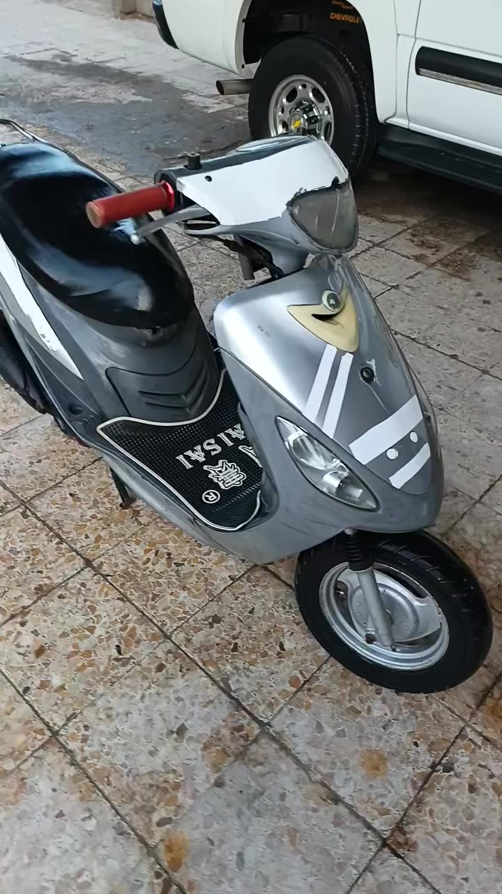 سلام عليكم دراجه منقولي للبيع دراجه تأخذه ما ذب ربع عليه نضيفه السعر 600 قفل قفل *********** مكاني أبي الخصيب العوجه
